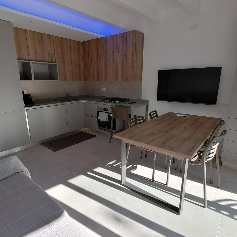 New Marina Apartments Торри-дель-Бенако Экстерьер фото